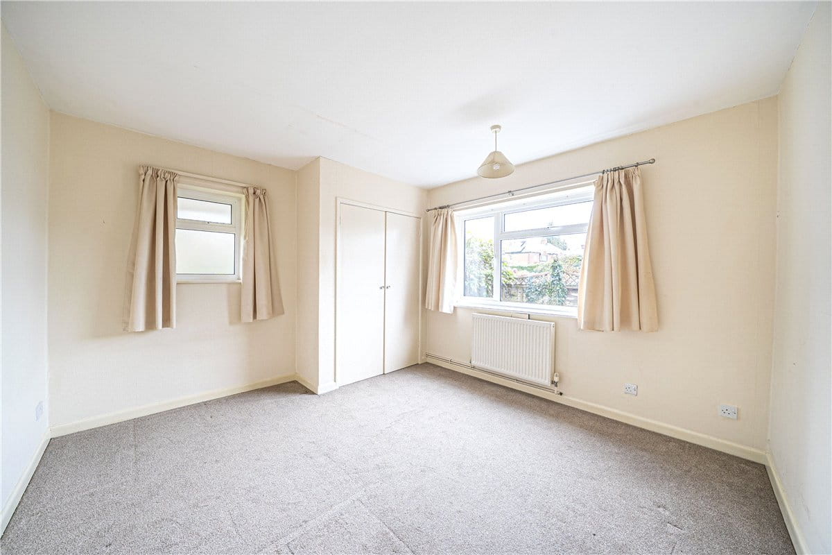 3 bedroom bungalow, Boyne Rise, Kings Worthy SO23 - Available