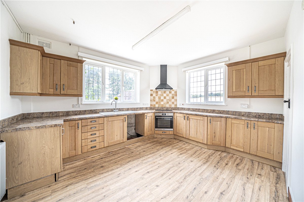 4 bedroom house, Crawley, Winchester SO21 - Sold STC