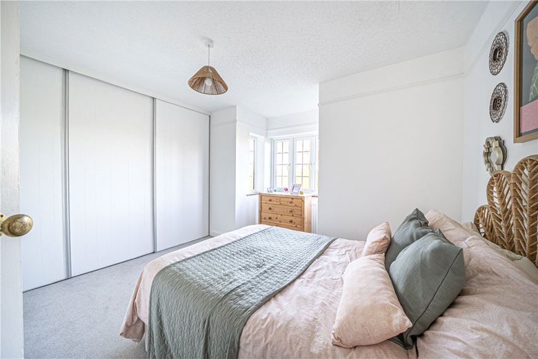 4 bedroom house, Old London Road, Stockbridge SO20 - Available