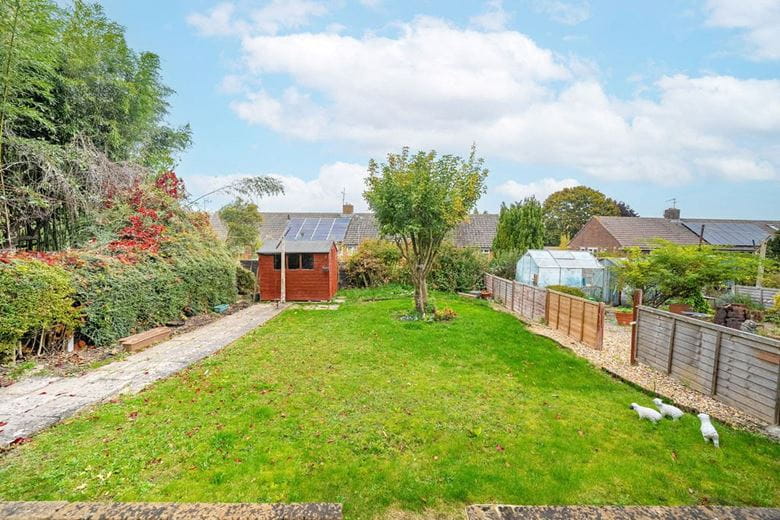 3 bedroom house, Garbett Road, Winchester SO23 - Available
