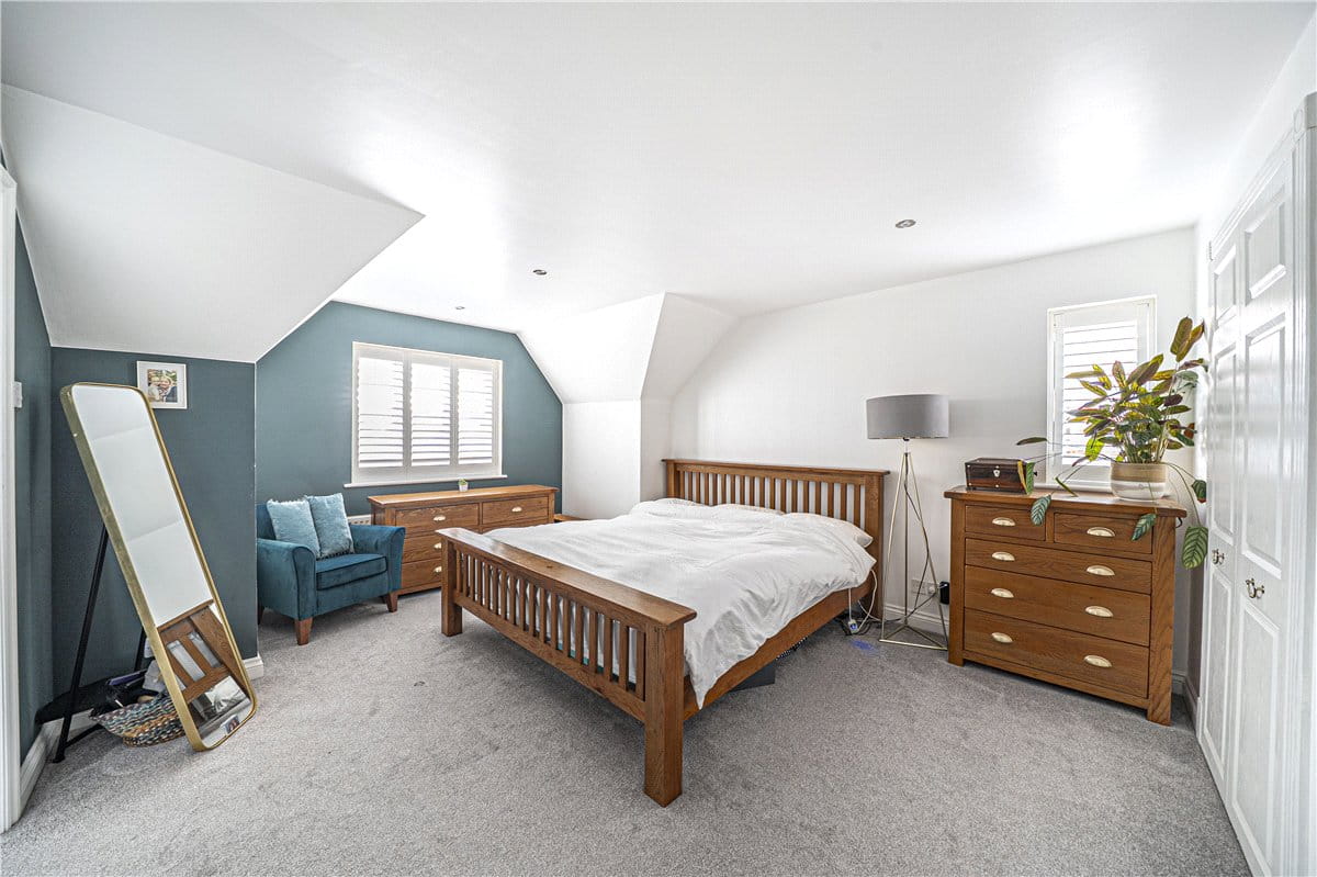 4 bedroom house, Lapwing Rise, Whitchurch RG28 - Available