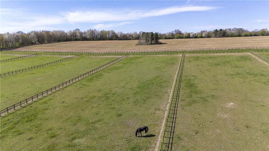 4 bedroom house, Hurstbourne Priors, Whitchurch RG28 - Available