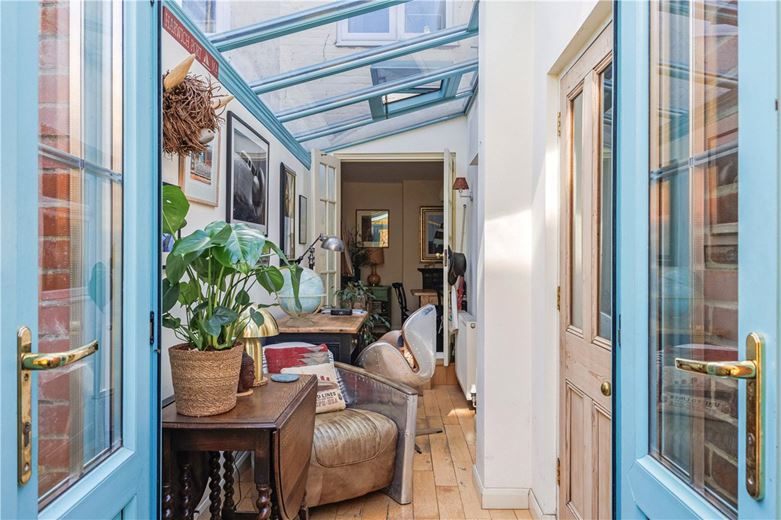 2 bedroom house, The Dean, Alresford SO24 - Available