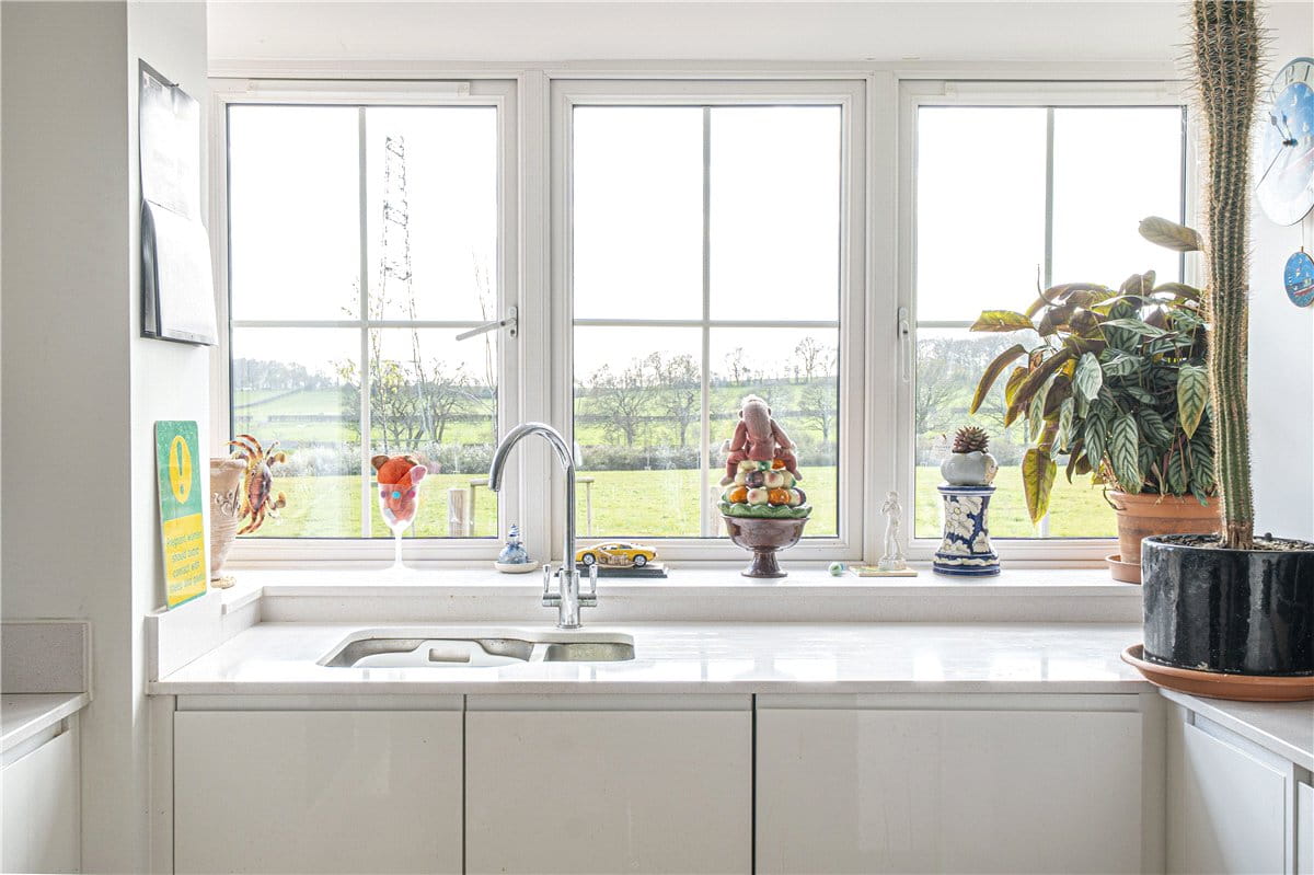 3 bedroom house, Field Close, Bishops Waltham SO32 - Available