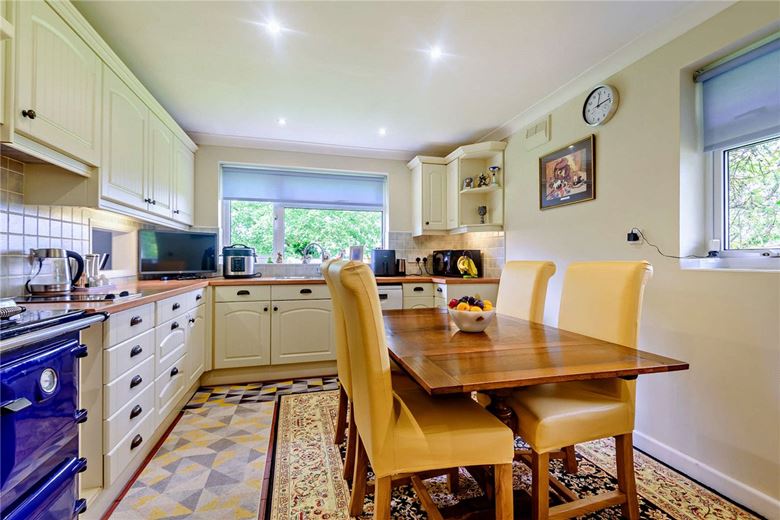 41.8 acres Bungalow, The Ridge, Cold Ash RG18 - Sold