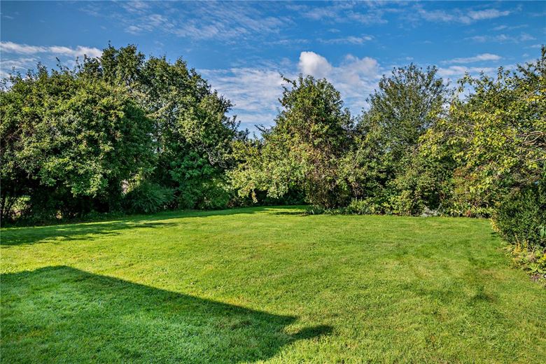 38.2 acres House, Briff Lane, Bucklebury RG7 - Sold STC