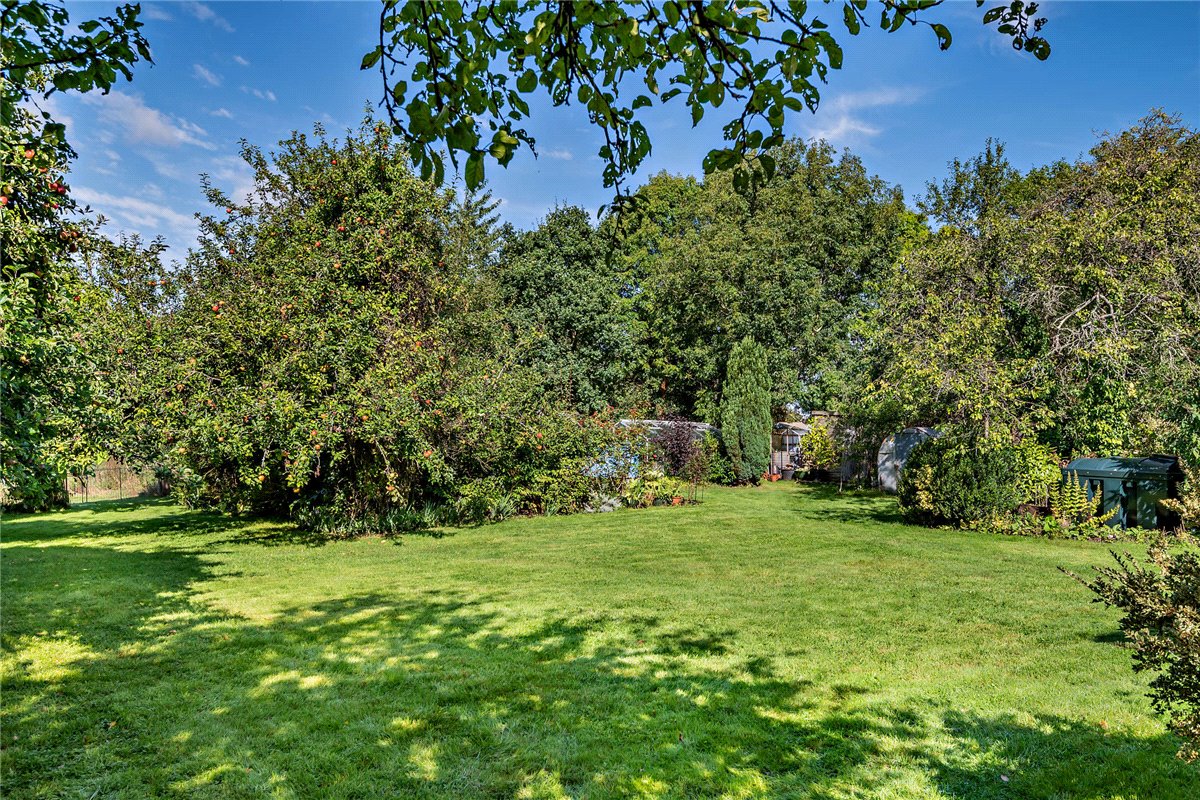 38.2 acres House, Briff Lane, Bucklebury RG7 - Sold STC