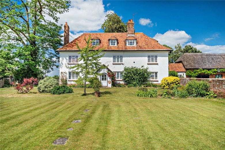 100 acres House, Leckhampstead, Newbury RG20 - Available