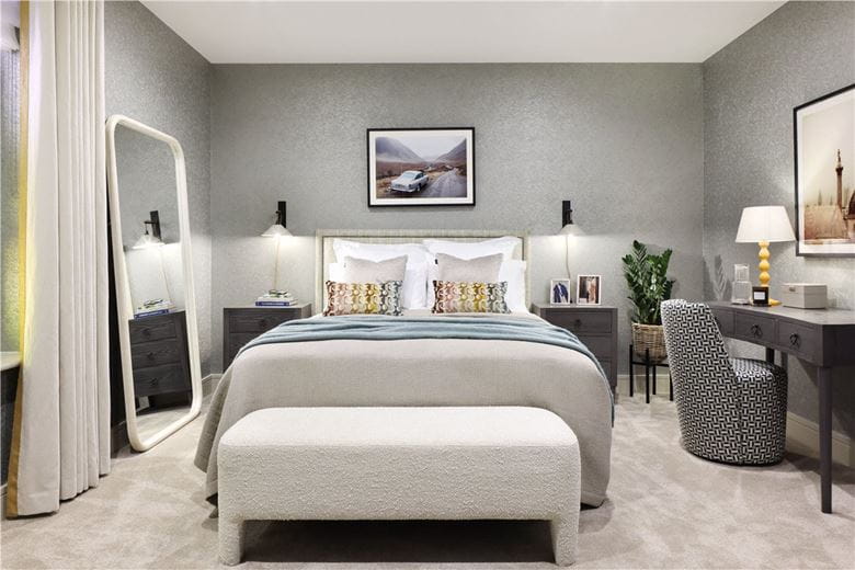 2 bedroom flat, London Square Wandsworth Common, Springfield Drive SW17 - Available