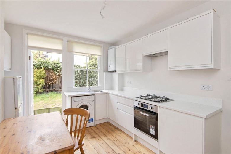 2 bedroom maisonette, Beira Street, Balham/Clapham South SW12 - Sold