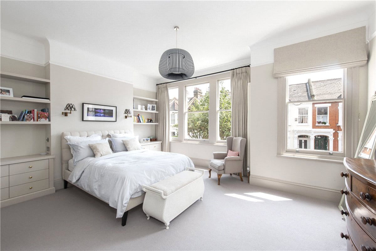 4 bedroom house, Fernside Road, London SW12 - Sold