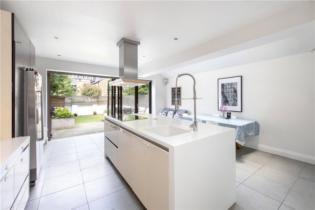 4 bedroom house, Fernside Road, London SW12 - Sold