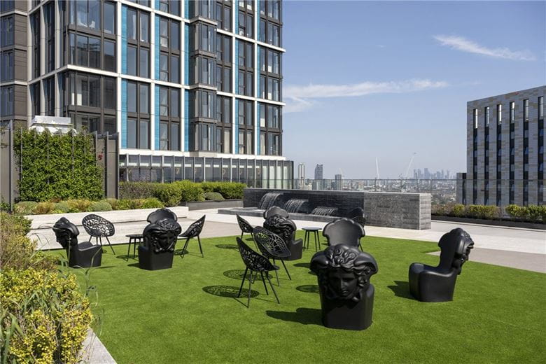 3 bedroom flat, DAMAC Tower, Nine Elms SW8 - Available