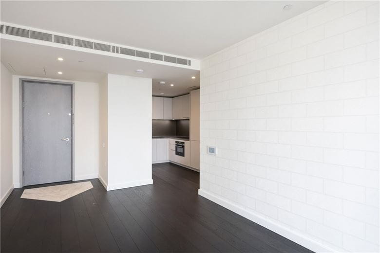 2 bedroom flat, DAMAC Tower, Nine Elms SW8 - Available