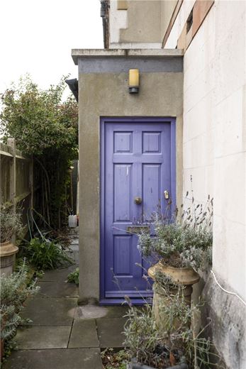 2 bedroom flat, Trinity Fields, Wandsworth Common SW17 - Sold STC