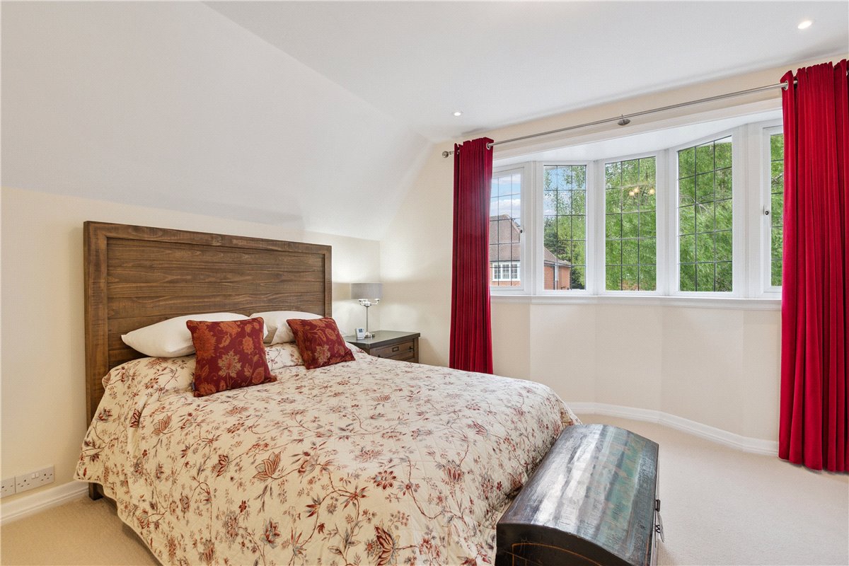 4 bedroom house, Ellerton Road, London SW18 - Sold