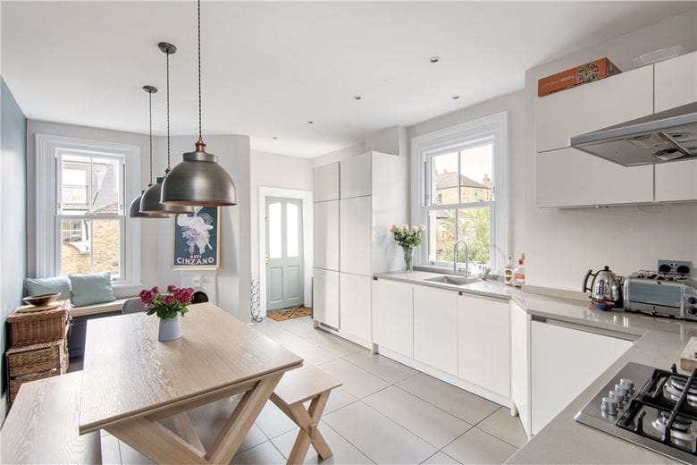 4 bedroom maisonette, Hosack Road, Balham SW17 - Sold