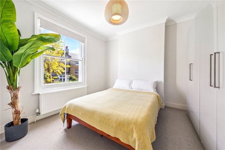 1 bedroom flat, Dalebury Road, London SW17 - Available