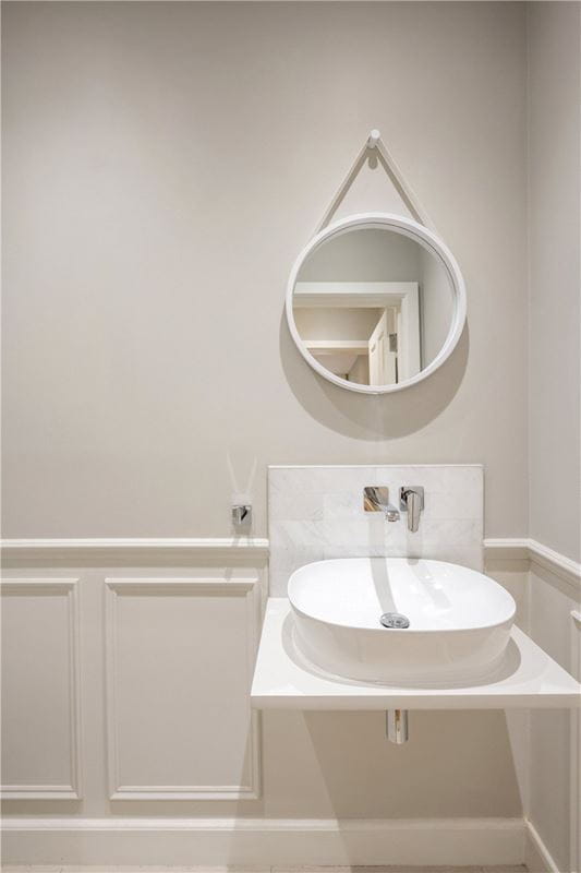 5 bedroom house, Magdalen Road, London SW18 - Available