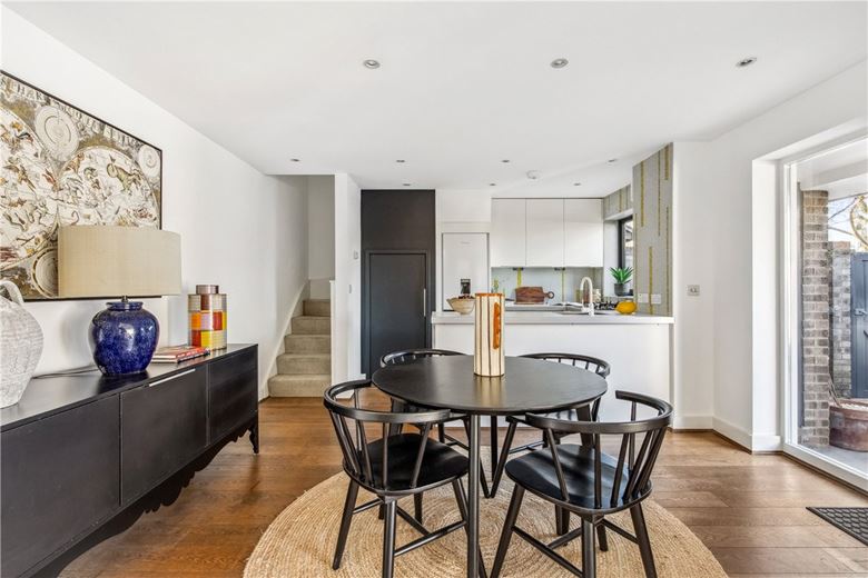1 bedroom house, St. Anthony's Close, College Gardens SW17 - Sold STC