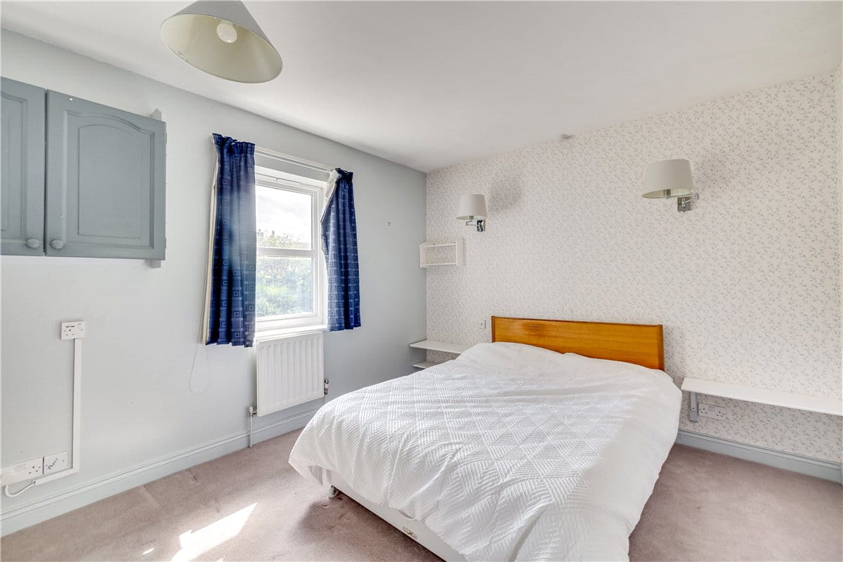 3 bedroom house, Victoria Mews, Earlsfield SW18 - Available