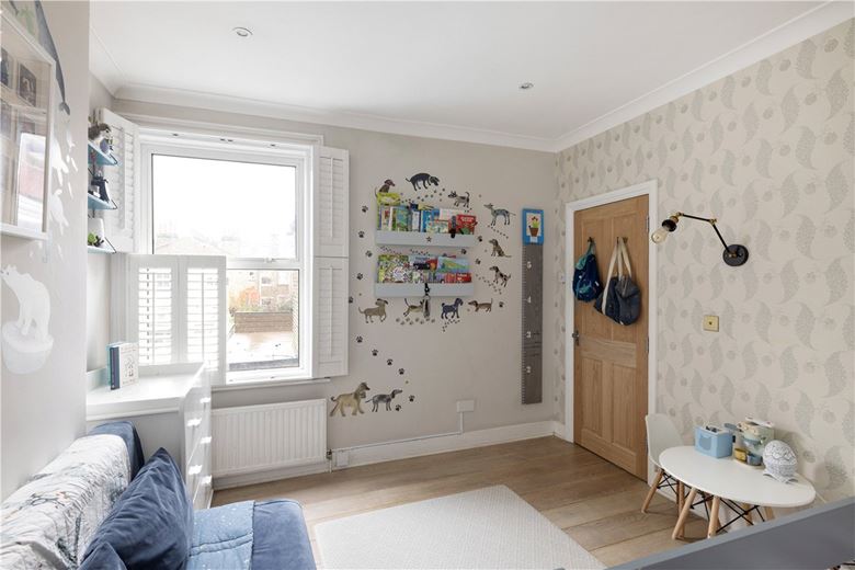 3 bedroom maisonette, Tranmere Road, London SW18 - Sold STC
