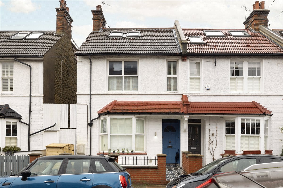 3 bedroom maisonette, Tranmere Road, London SW18 - Sold STC