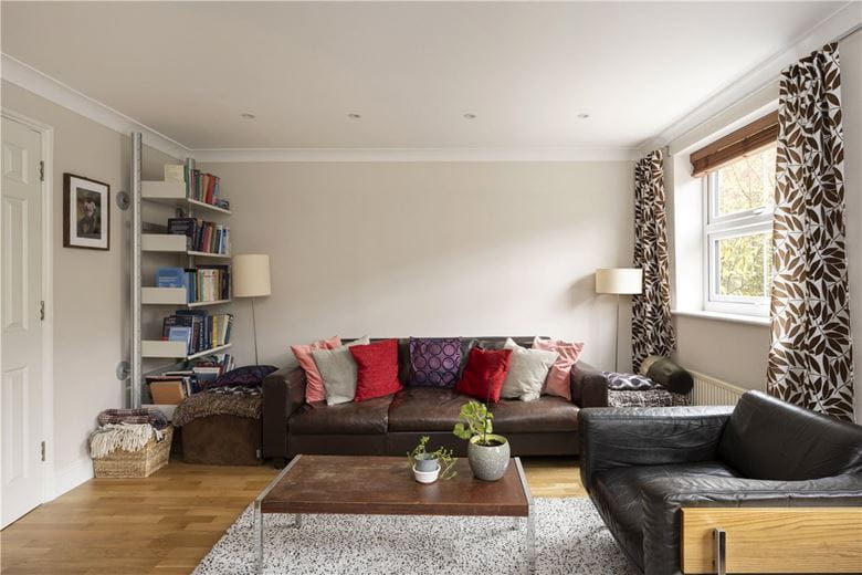 5 bedroom house, Elderfield Place, Heritage Park/Tooting Bec SW17 - Sold