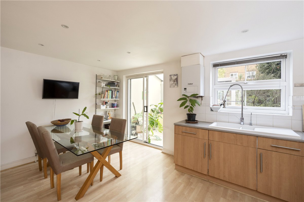 5 bedroom house, Elderfield Place, Heritage Park/Tooting Bec SW17 - Sold