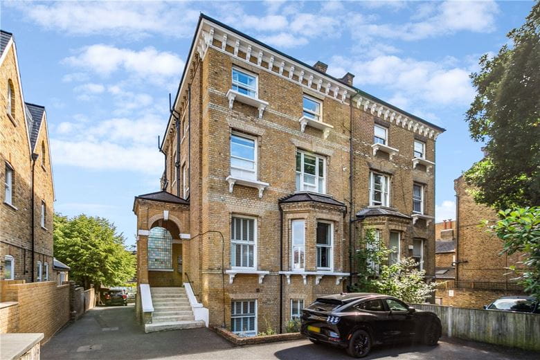 1 bedroom flat, St. Martins Court, Trinity Road, London SW17 - Sold STC