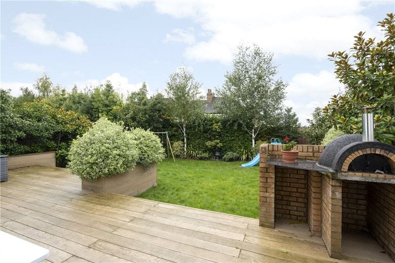 5 bedroom house, Glenburnie Road, London SW17 - Available