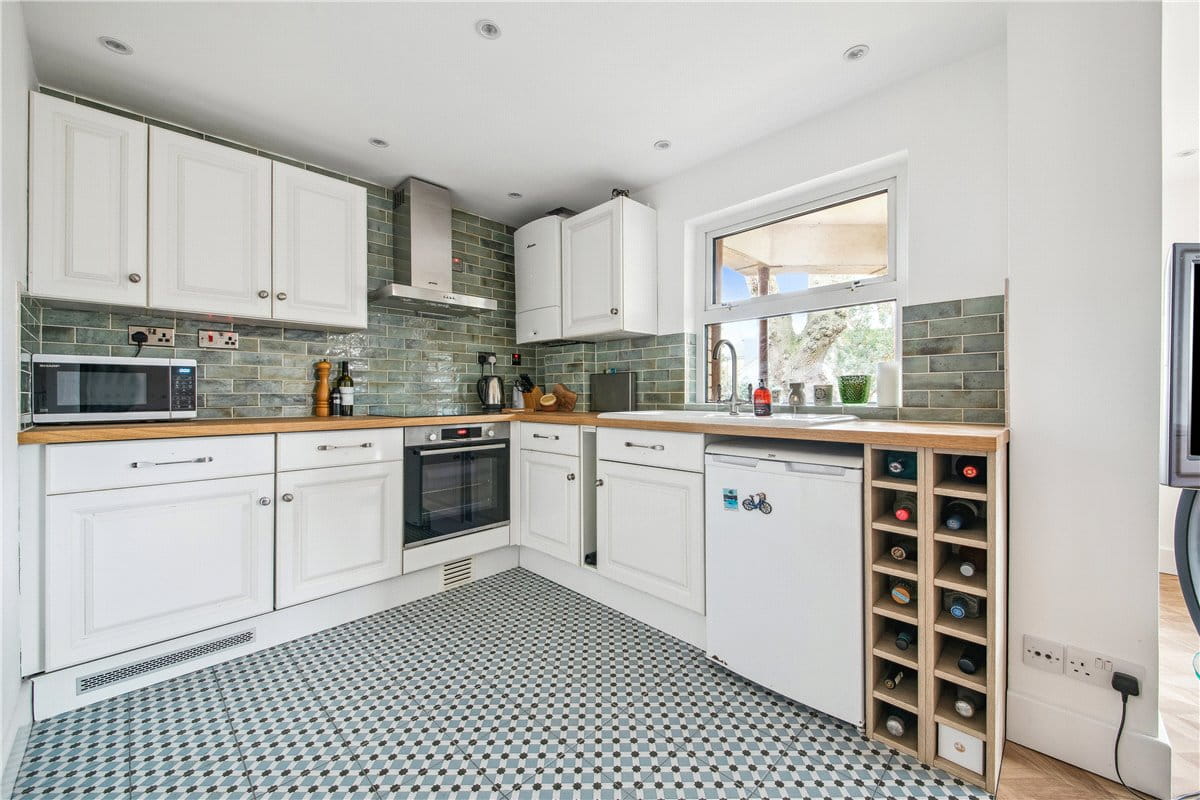 1 bedroom flat, Bedford Hill, Balham SW12 - Sold