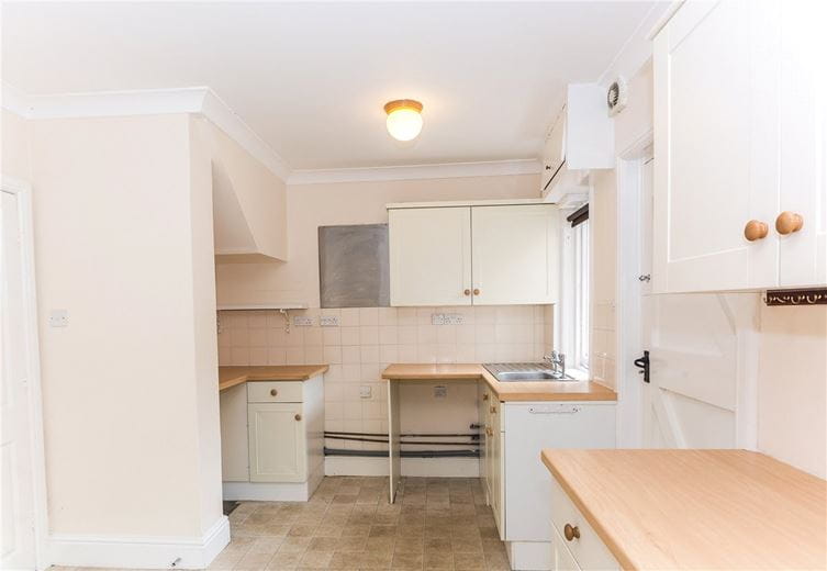 3 bedroom cottage, Main Street, Swine HU11 - Sold