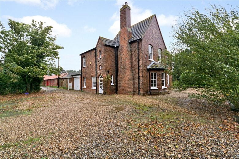 4 bedroom house, Channel Road, Sunk Island HU12 - Sold