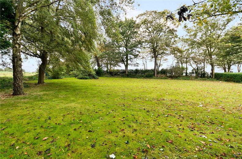 4 bedroom house, Channel Road, Sunk Island HU12 - Sold