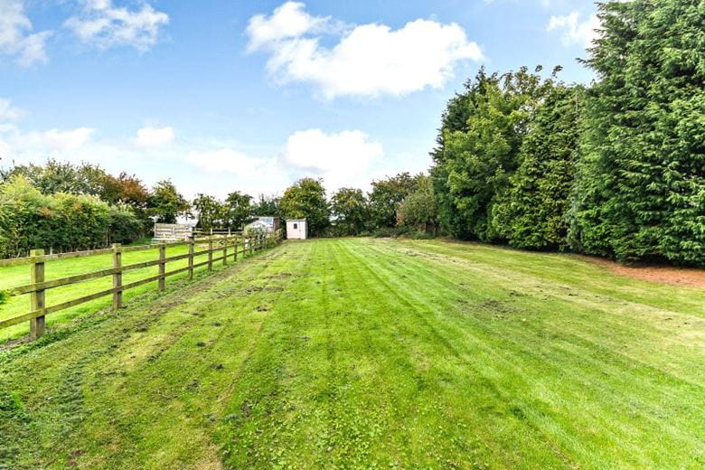 3 bedroom house, Benningholme Grange Cottage, Skirlaugh HU11 - Sold