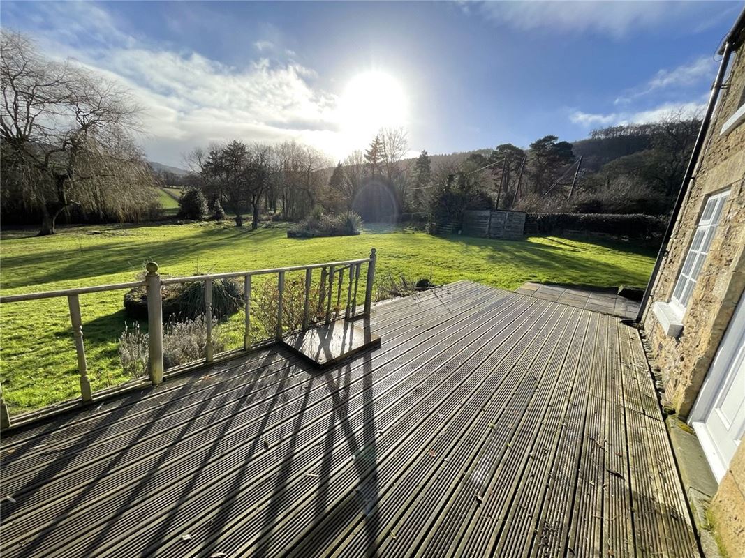 3 bedroom house, Wrench Green, Hackness YO13 - Let Agreed