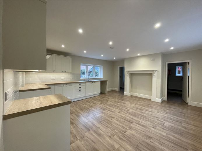 4 bedroom house, Sutton on Derwent, York YO41 - Available