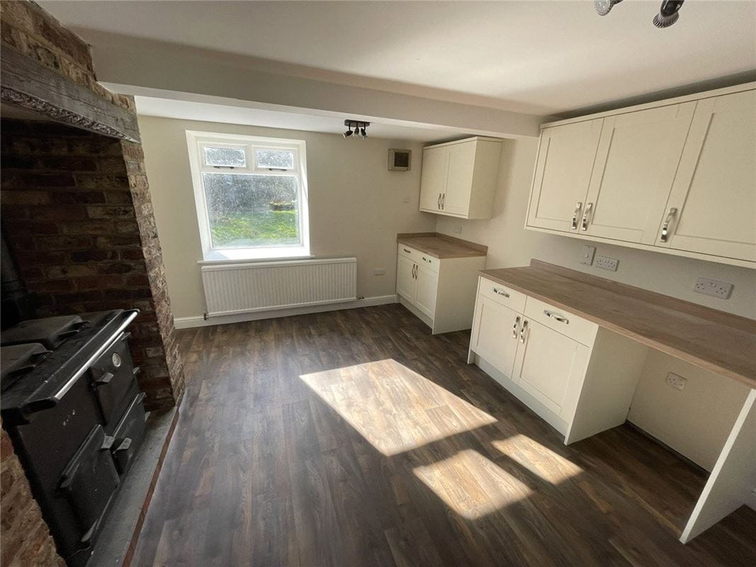 5 bedroom house, Westow, York YO60 - Let Agreed