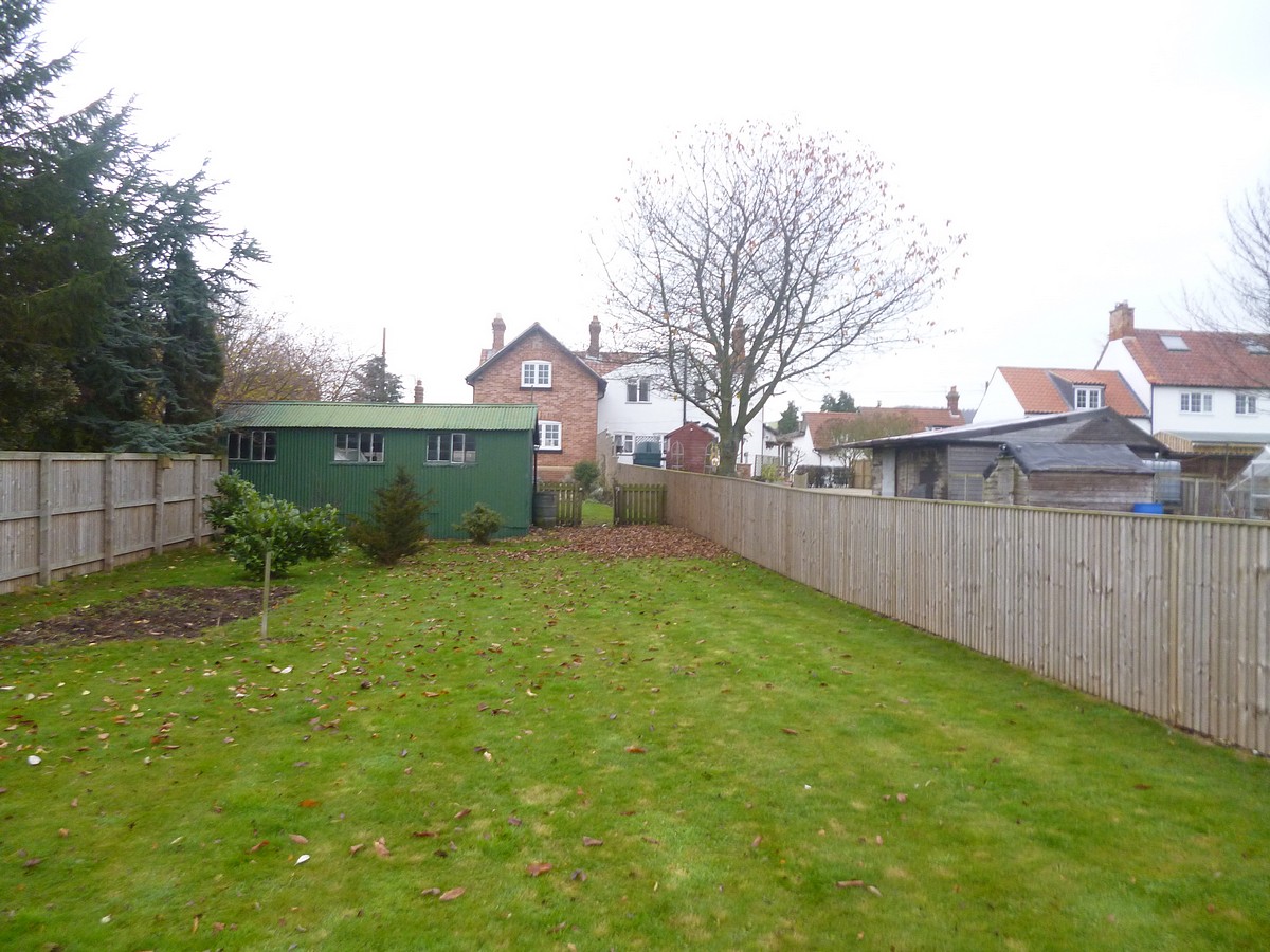 2 bedroom house, Wintringham, Malton YO17 - Available