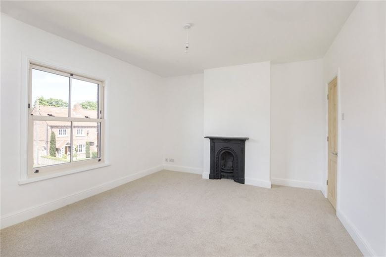 4 bedroom house, Croft Farm House, Main Street YO26 - Let Agreed