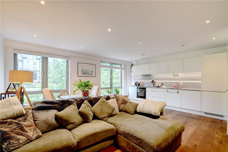 2 bedroom flat, Springfield Avenue, Harrogate HG1