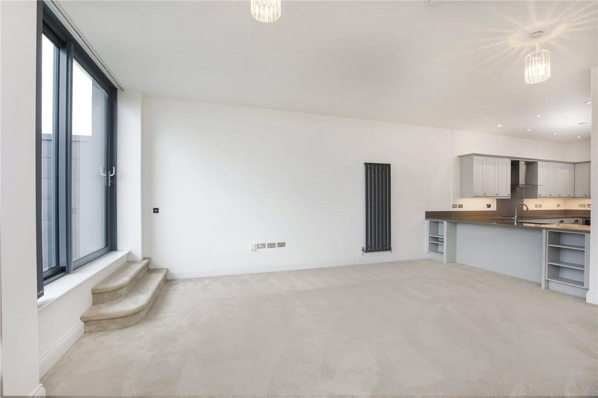 3 bedroom flat, The Residence, Bishopthorpe Road YO23 - Available