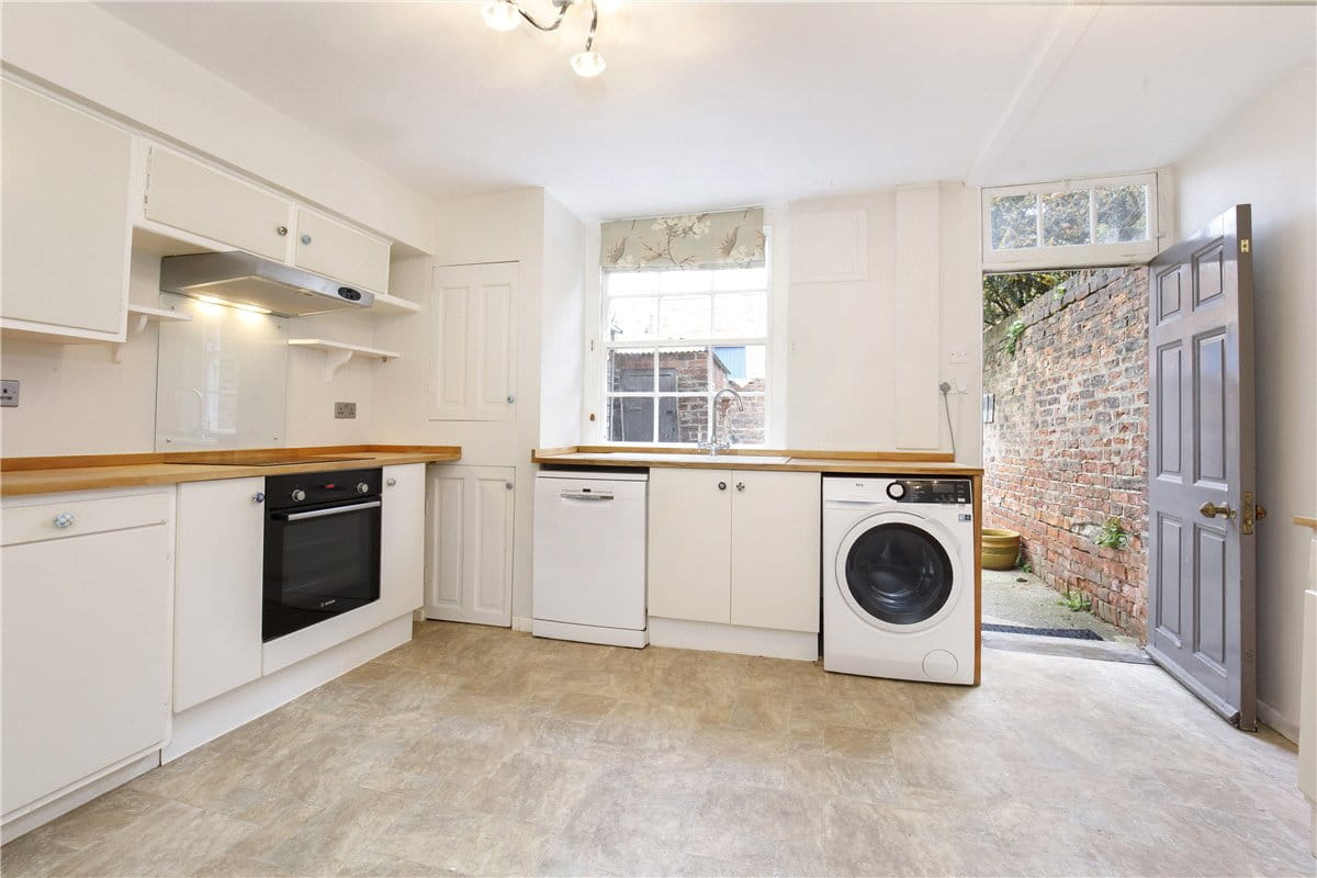 4 bedroom house, Mount Parade, York YO24