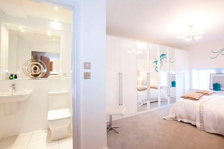 2 bedroom flat, The Residence, Bishopthorpe Road YO23