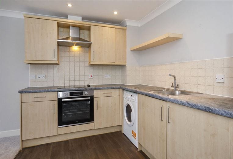 2 bedroom flat, Fawcett Street, York YO10 - Available