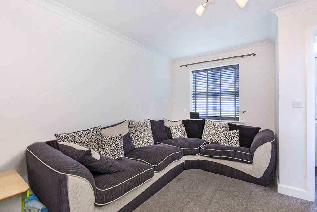 2 bedroom house, The Maltings, Cliffe YO8 - Let Agreed