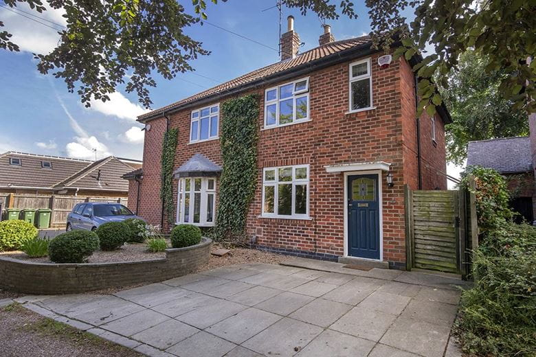 2 bedroom house, Hempland Lane, York YO31