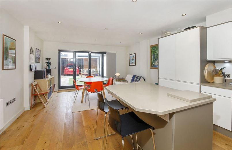 3 bedroom house, Mill Lane, York YO31 - Available