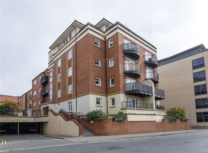 2 bedroom flat, Piccadilly, York YO1